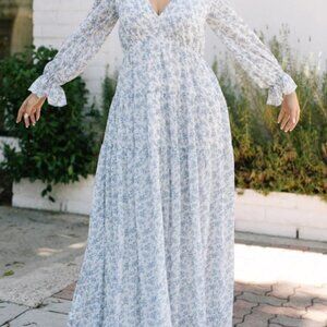 Morning Lavender | Kelsey Long Sleeve Floral Blue Maxi Dress | Medium